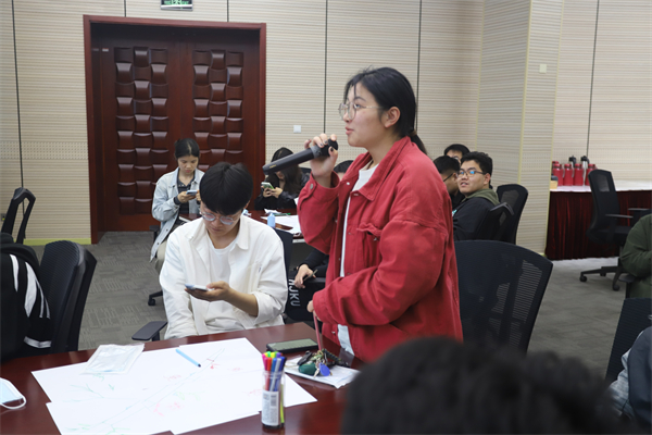 图8 员工提问.jpg